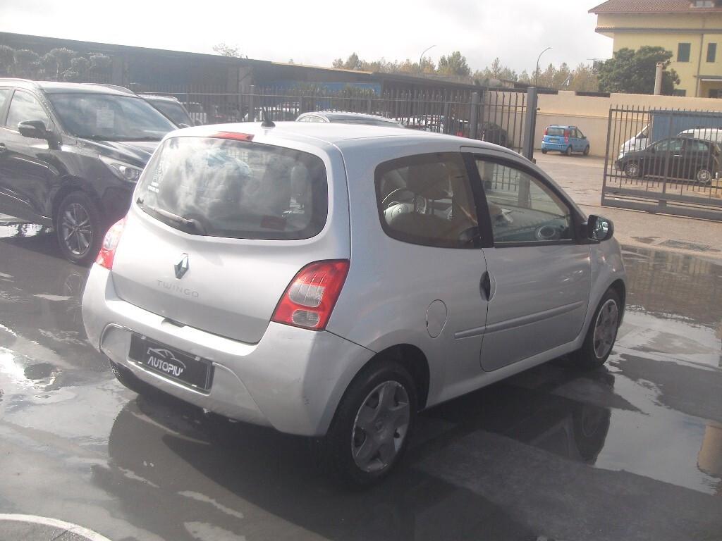 Renault Twingo 1.2 Live - 2011