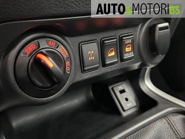 NISSAN Navara 2.3 dCi 4WD King Cab Acenta *GANCIO TRAINO*