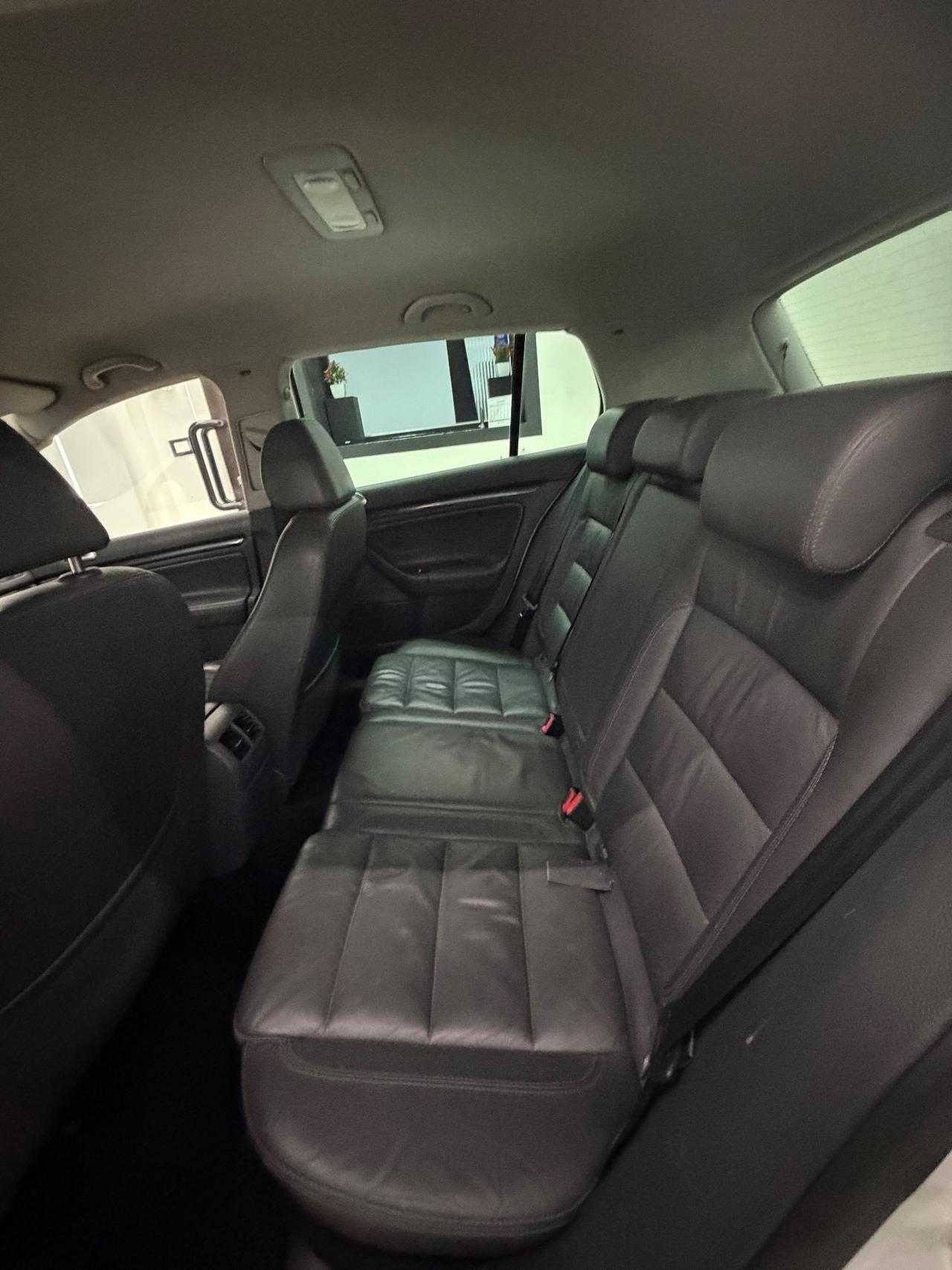 Volkswagen Golf 1.9 TDI DPF 5p. 5m. GT Sport