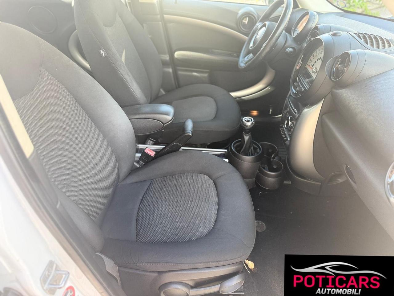Mini Countryman 1.6 One D 90 CAVALLI