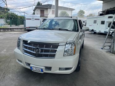 Cadillac Escalade 6.0 V8 aut. Platinum Edition Hybrid