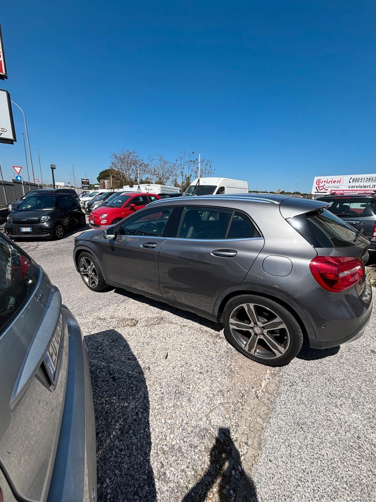 Mercedes-benz GLA 200 d Automatic Premium
