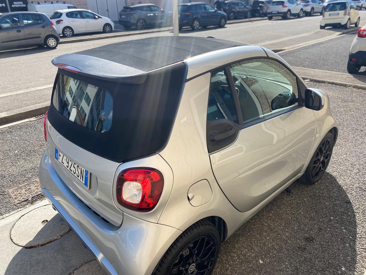 Smart ForTwo 70 1.0 twin. cabrio BRABUS Style