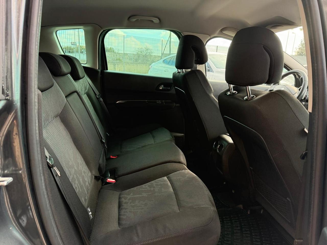 PEUGEOT 3008 1.6 HDI 109CV 80KW OK NEOPATENTATI ANNO 2010