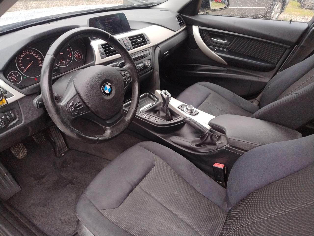 Bmw 318 318d Touring Luxury