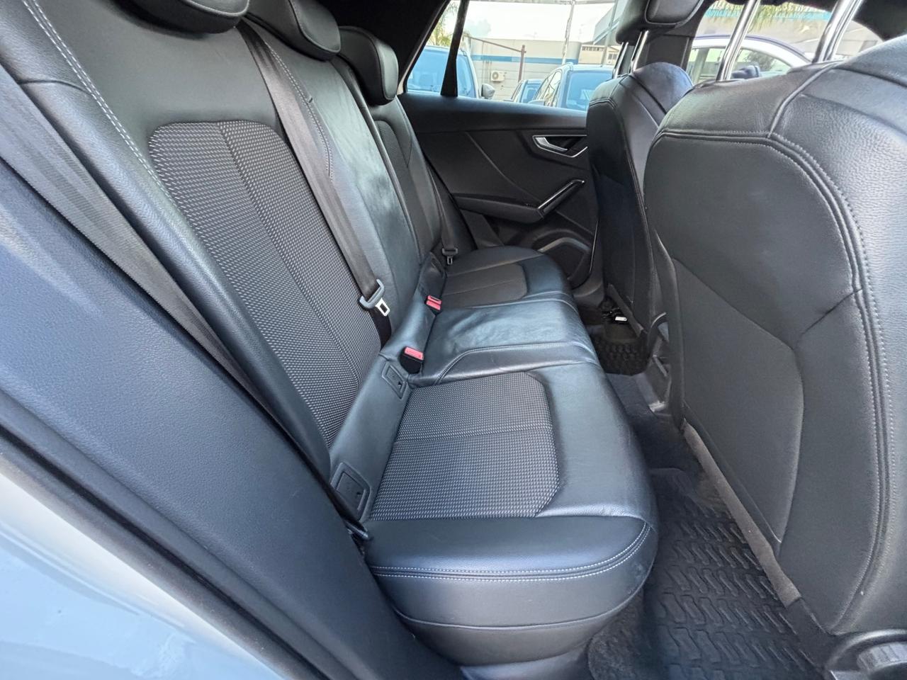 AUDI Q2 30 TDI 116CV S-LINE TETTO APR STRAFULL