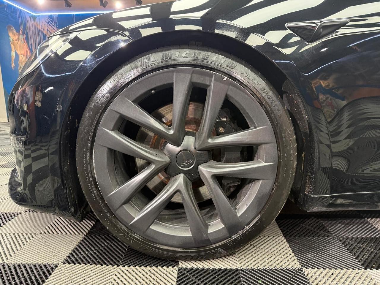 Tesla Model S 100kWh Plaid