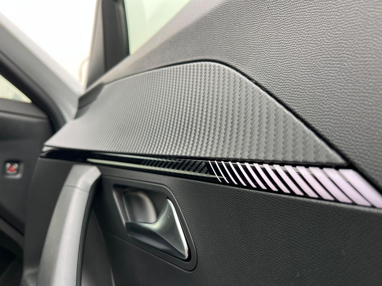 Peugeot 2008 PureTech 100 S&S Allure