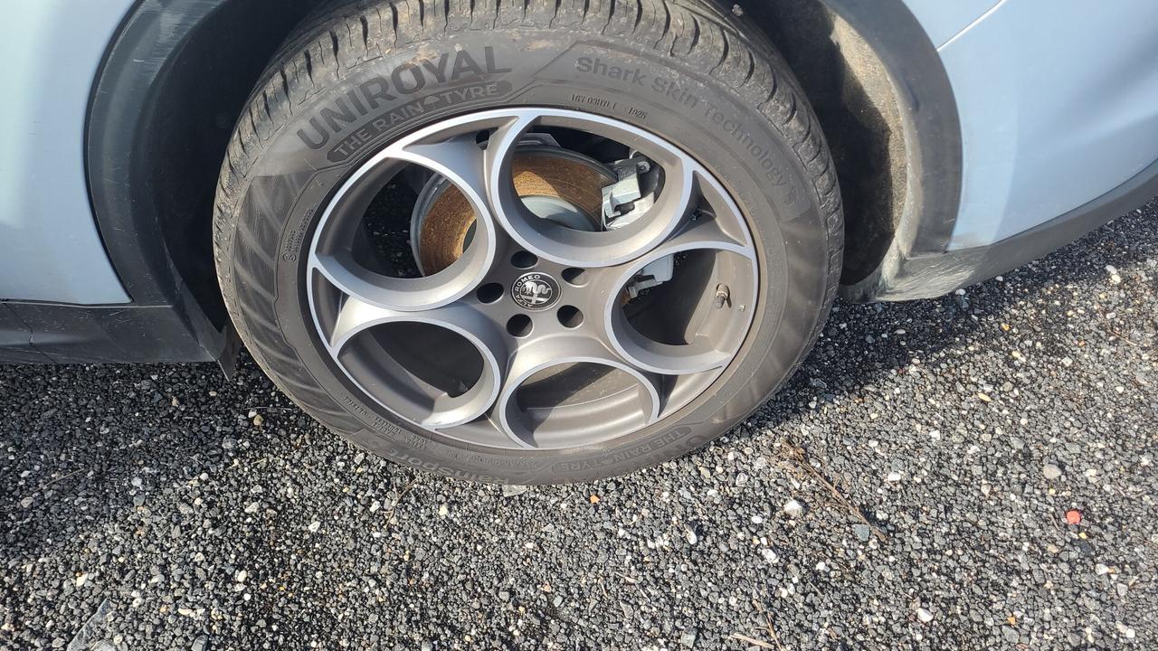 Alfa Romeo Stelvio 2.2 160CV AT8 SPRINT **FULL LED+NAVI+RCAM+PRIVACY*