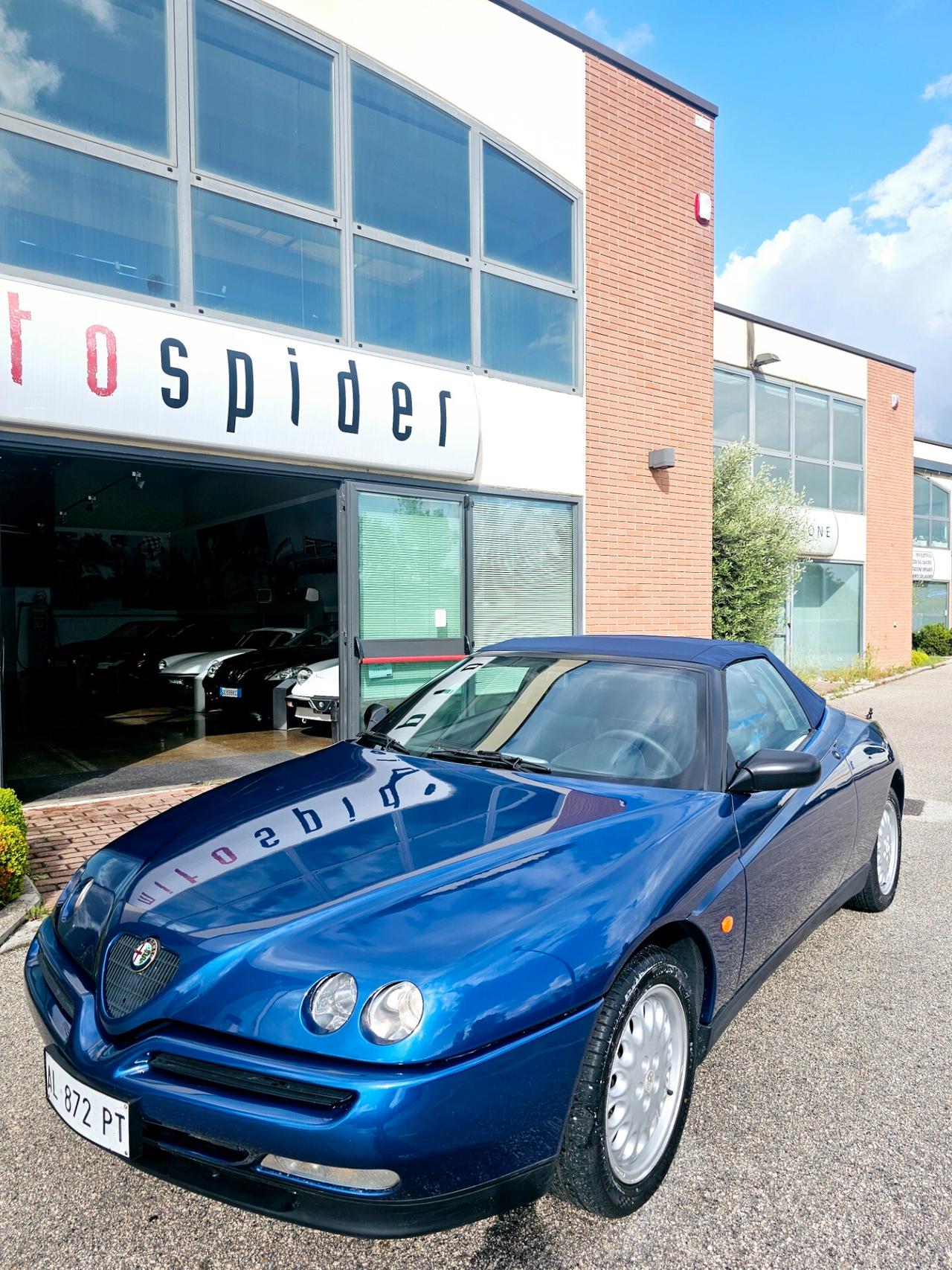 Alfa Romeo GTV Spider 2.0i 16V Twin Spark cat Asi con CRsStupenda