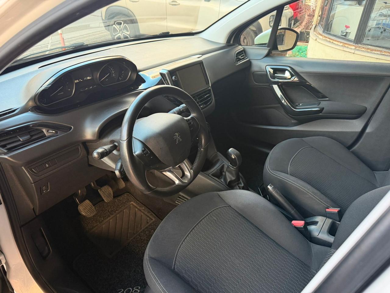 Peugeot 208 BlueHDi 75 5 porte Allure