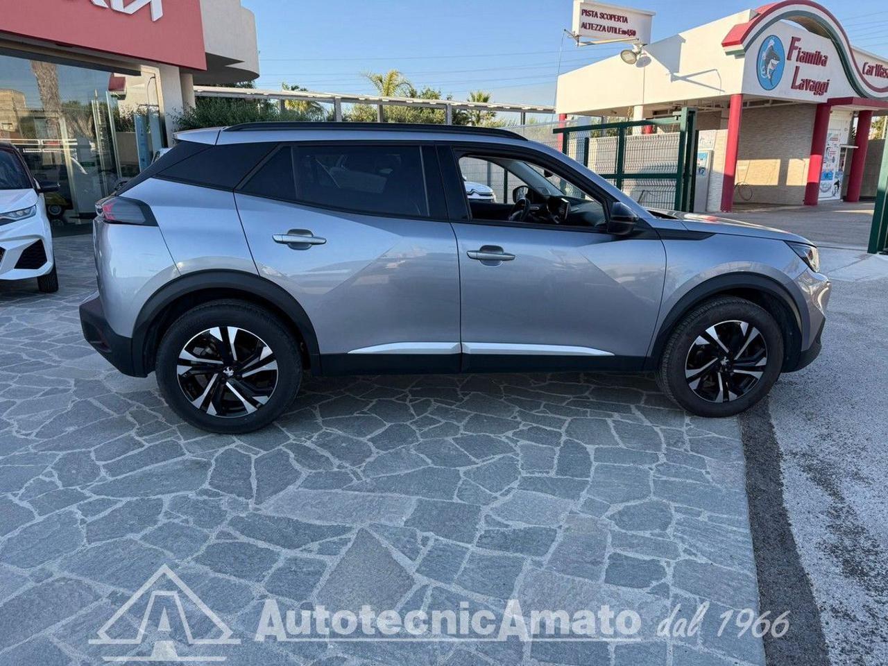 Peugeot 2008 PureTech 100 S&S Allure Pack