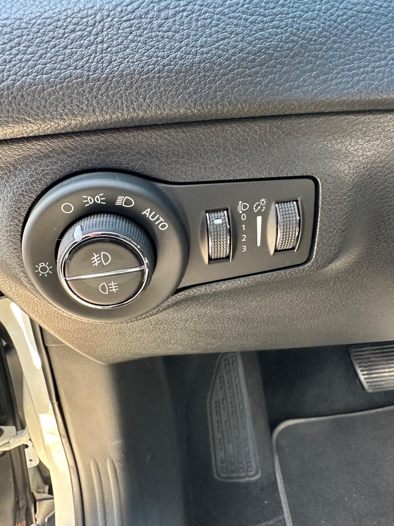 Jeep Compass 2.0 Multijet 140cv Automatica 4WD Limited Cluise Cerchi Multifunzione Camera PDC