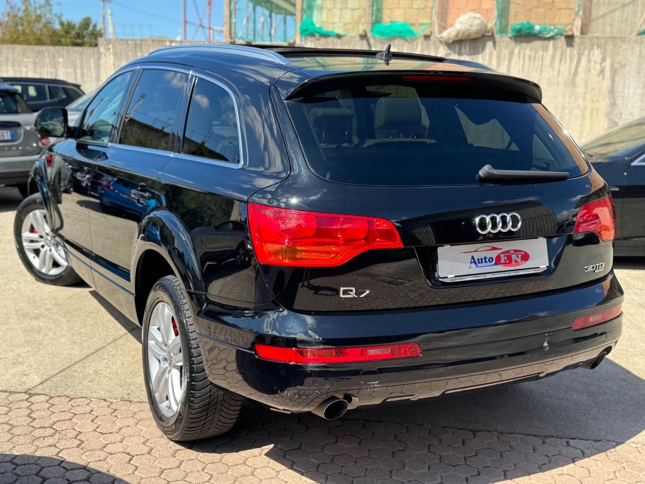 Audi Q7 3.0 V6 TDI 233CV quattro tiptronic