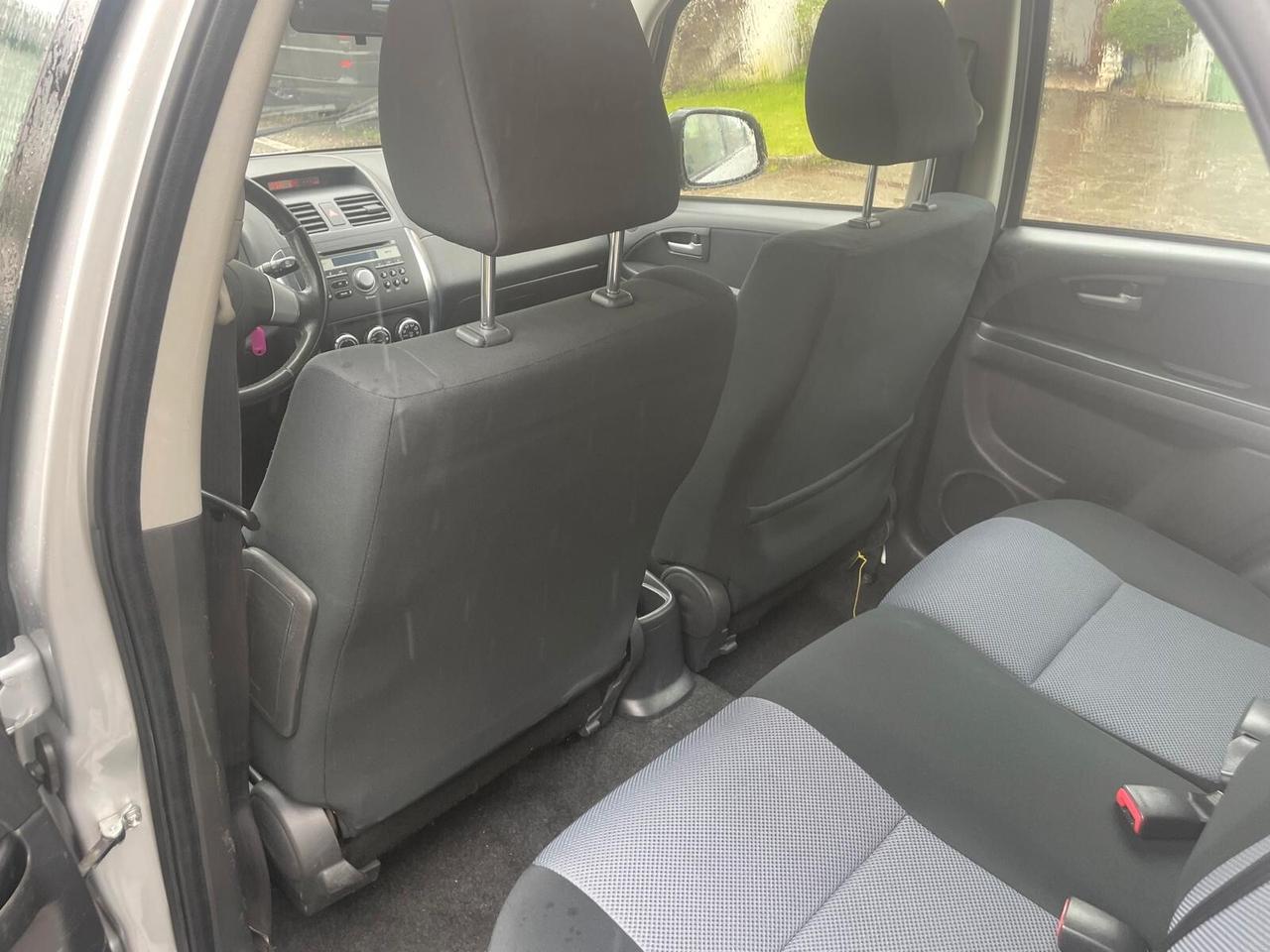 FIAT SEDICI 4x4 1.6 16v. EMOTION