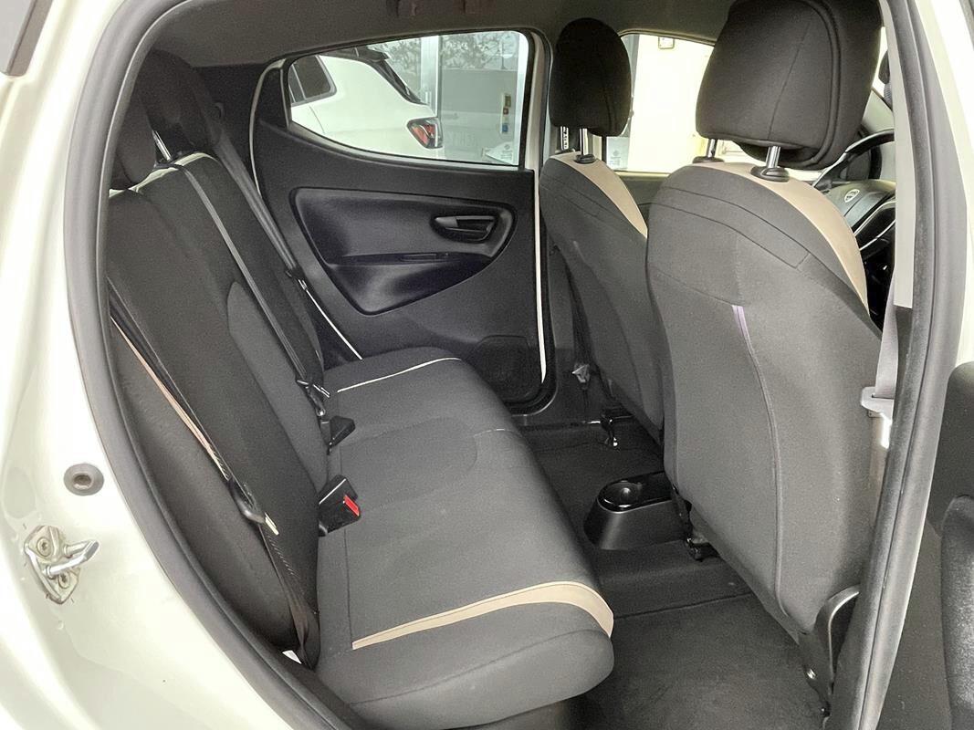 Lancia Ypsilon 1.2 69 CV Gold Plus Black and Noir - 70 Aziendale