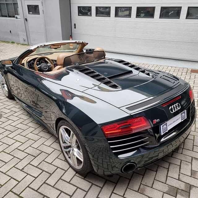 Audi R8 SPYDER 5.2 FSI quattro S tronic