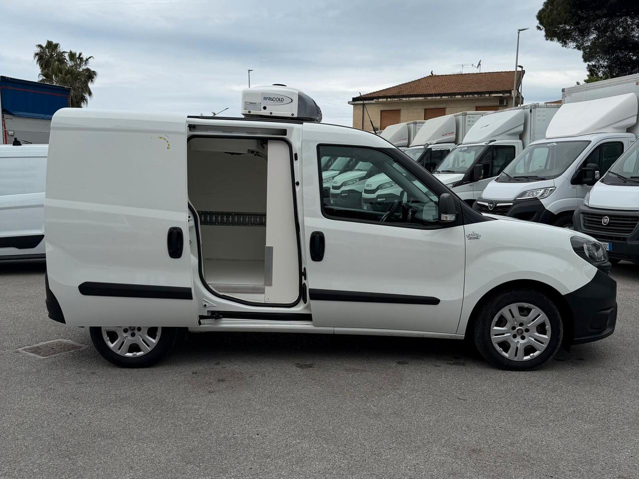 FIAT DOBLÒ 1.6mjt 105cv FRIGO