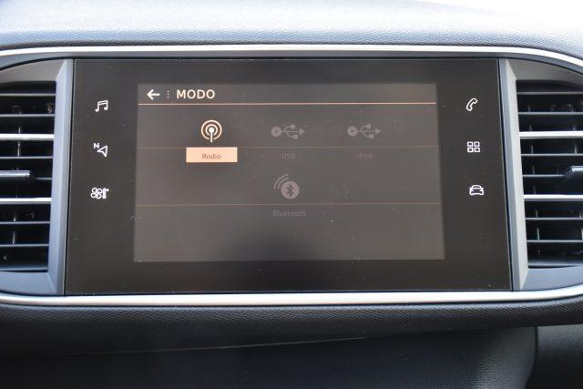PEUGEOT 308 BlueHDi 130 S&S EAT8 SW Business