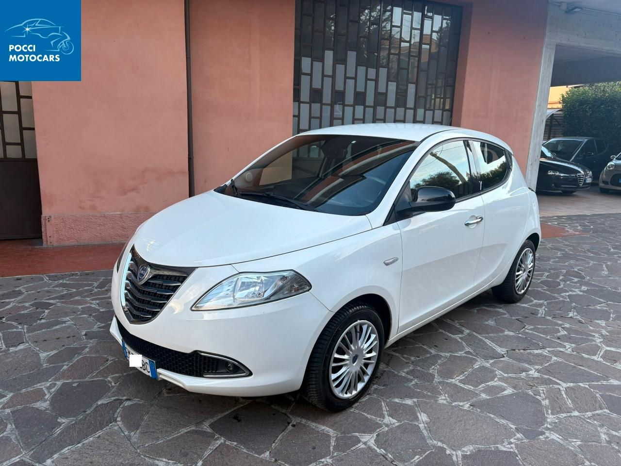 Lancia Ypsilon 1.2 69 CV 5 porte S&S Silver