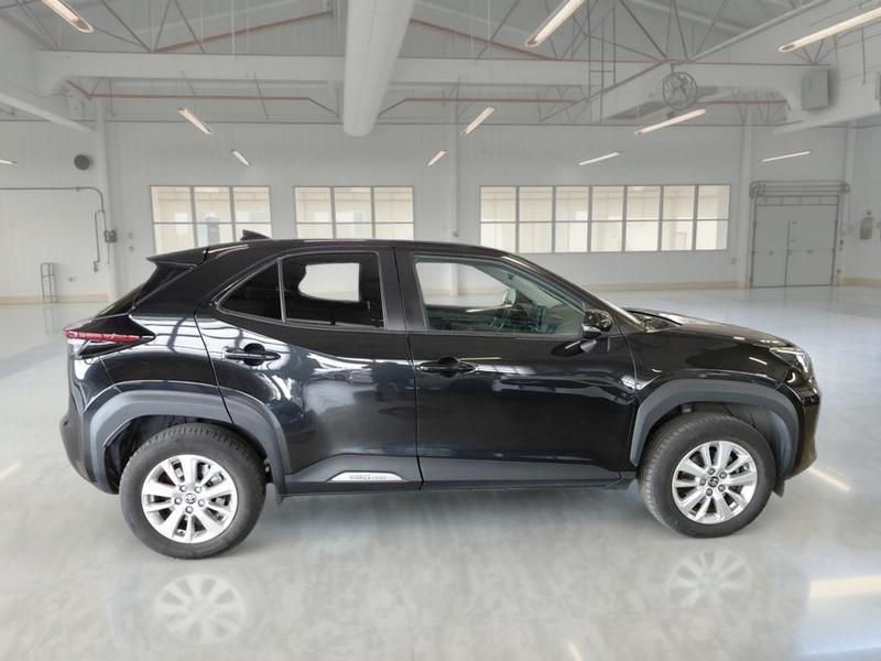 TOYOTA YARIS CROSS 1.5H HYBRID 92 CV E-CVT BUSINESS AUTO SUV