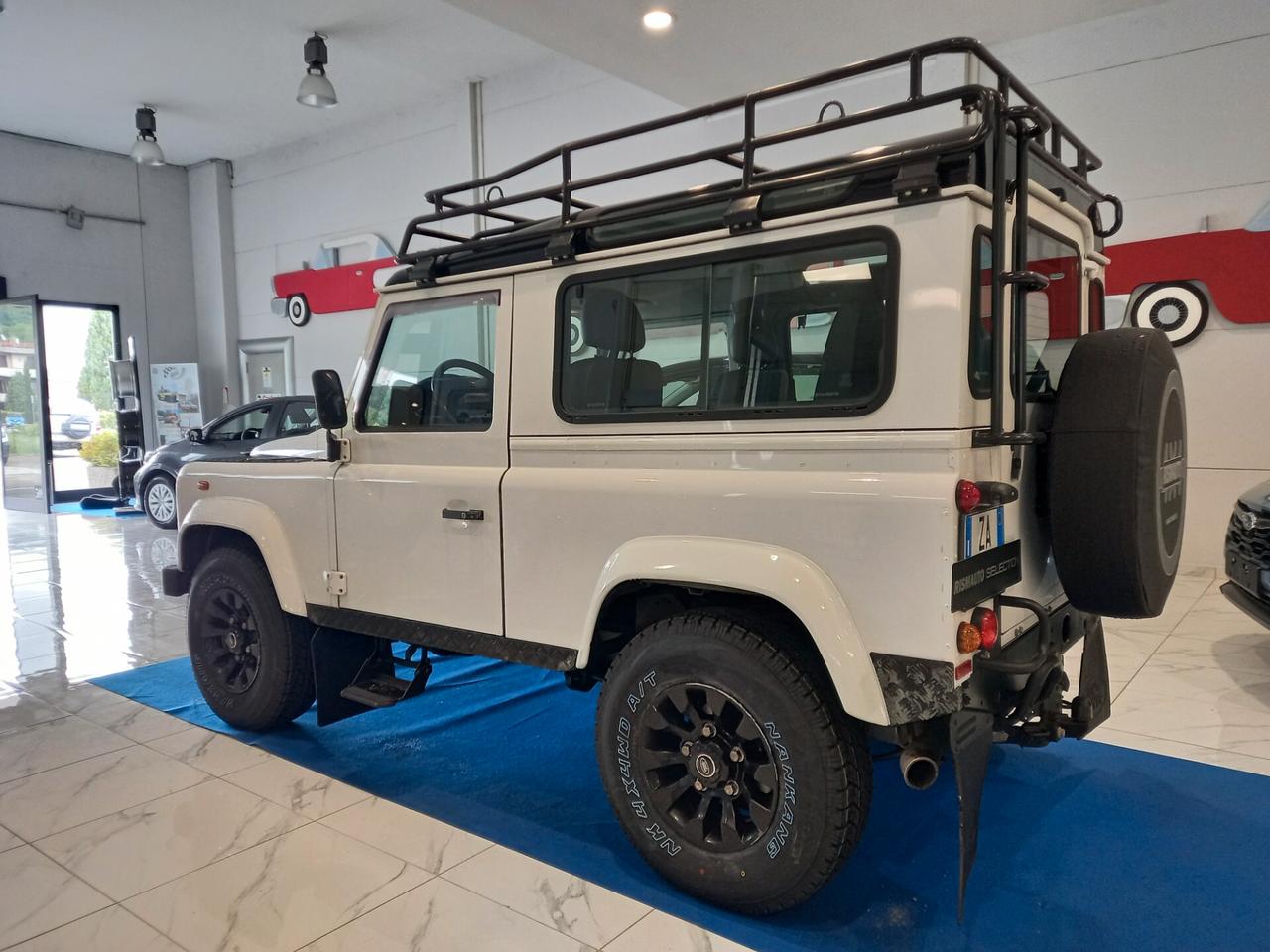 Land Rover Defender 90 2.2 EXPEDITION 032/100