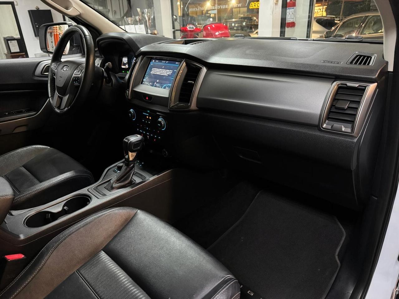 Ford Ranger 2.0 TDCi DC Limited 5 posti PERFETTA FATTURABILE !!!!!!!!