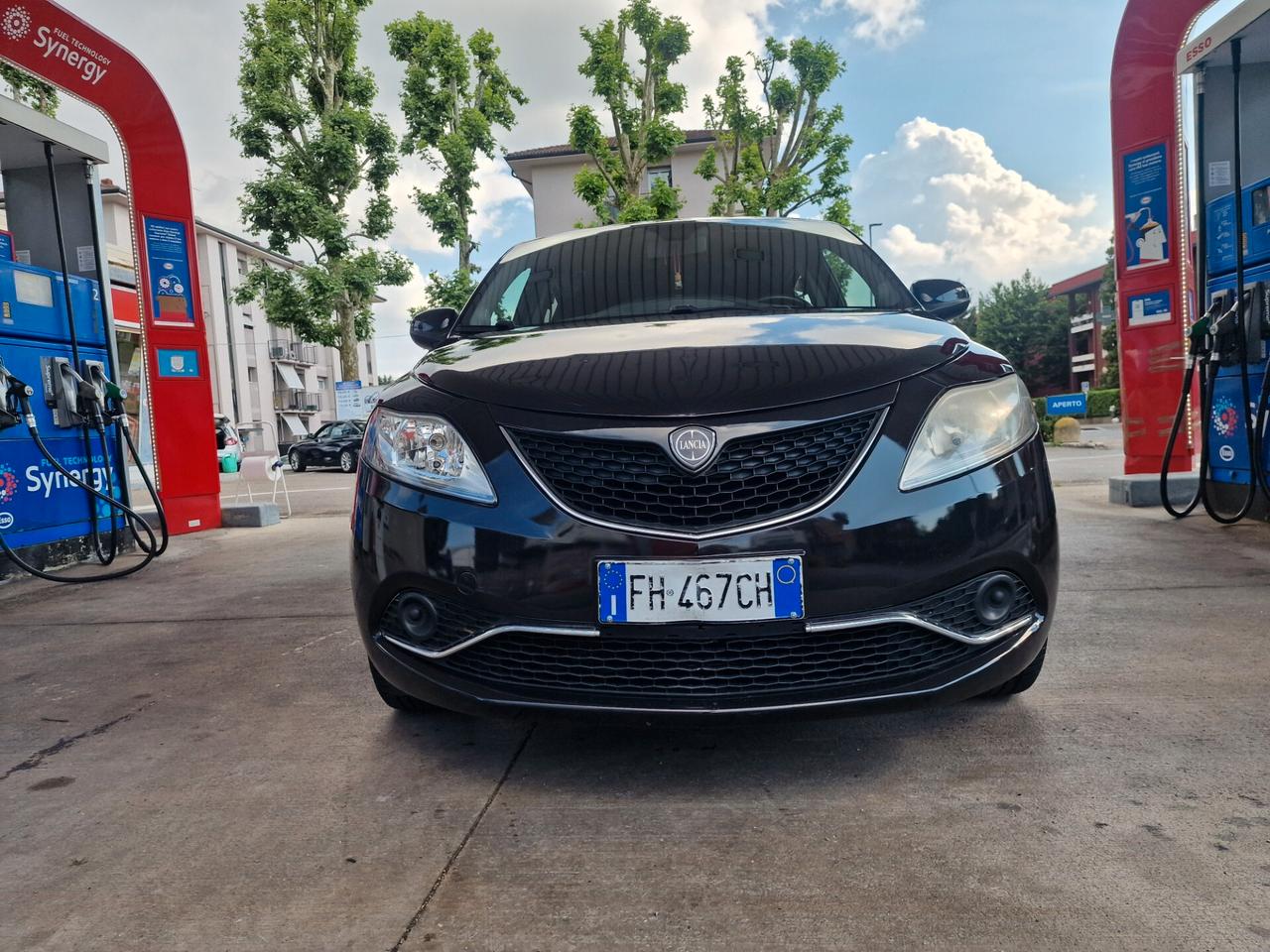 Lancia Ypsilon 1.2 69 CV 5 porte GPL Ecochic Gold