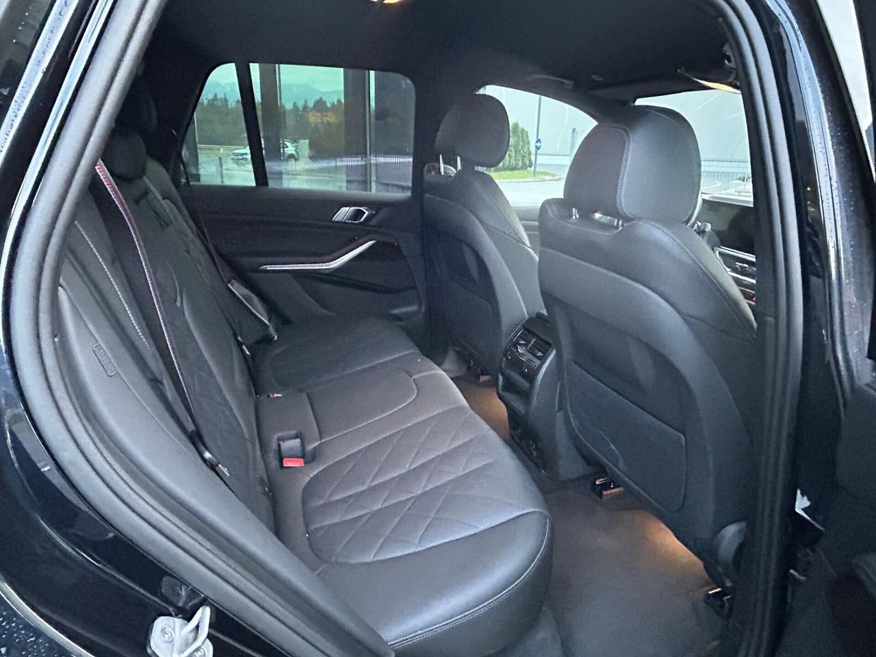 Bmw X5 50e M-SPORT PRO 22" GANCIO TRAINO PLUG IN