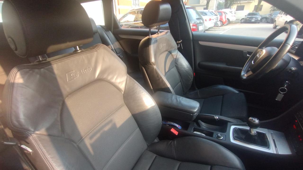 Audi A4 Avant 2.0 TDI 143CV S-Line