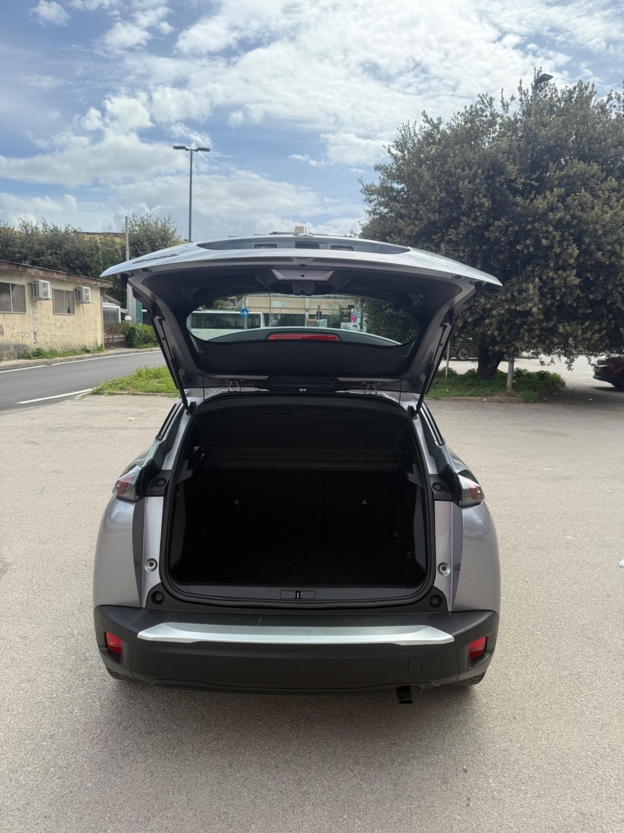 Peugeot 2008 PureTech 130 S&S Navi Pack