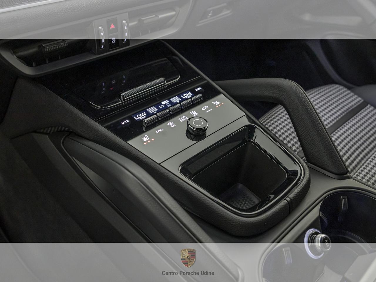 Porsche Cayenne coupe 3.0 e-hybrid tiptronic