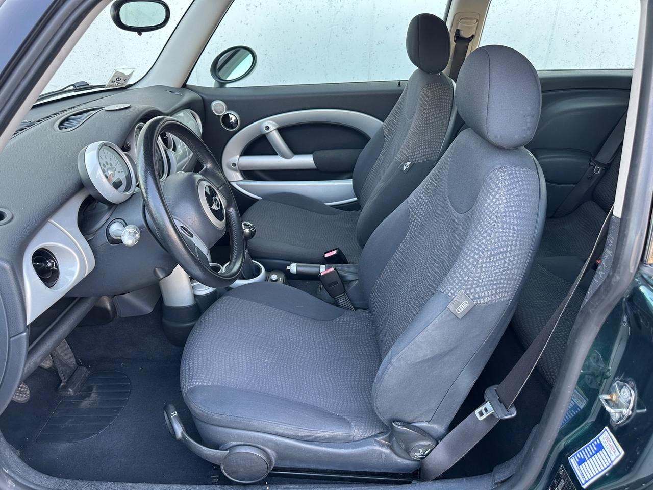 Mini 1.6 16V Cooper Neopatentati