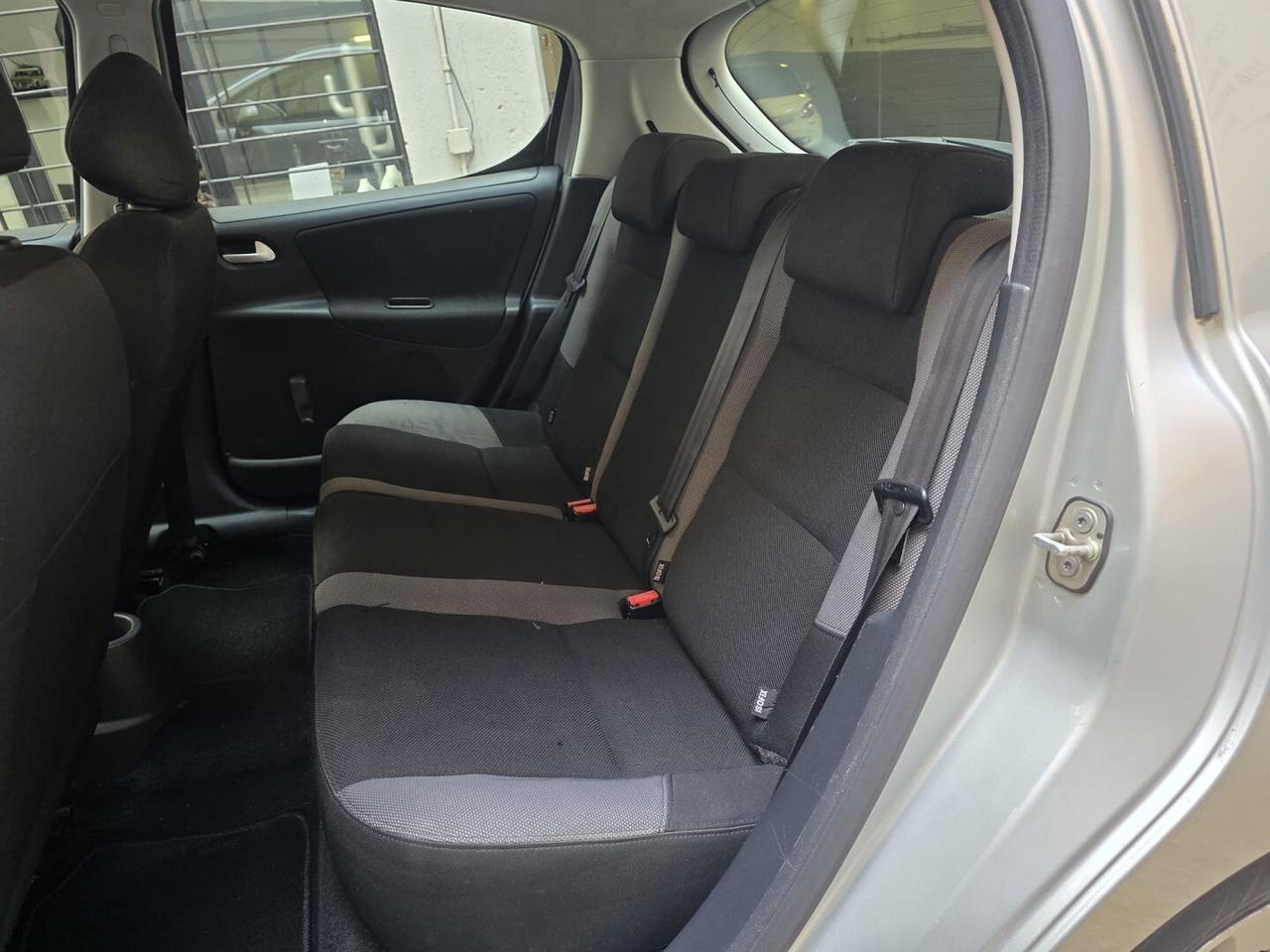 PEUGEOT 207 - KM ORIGINALI