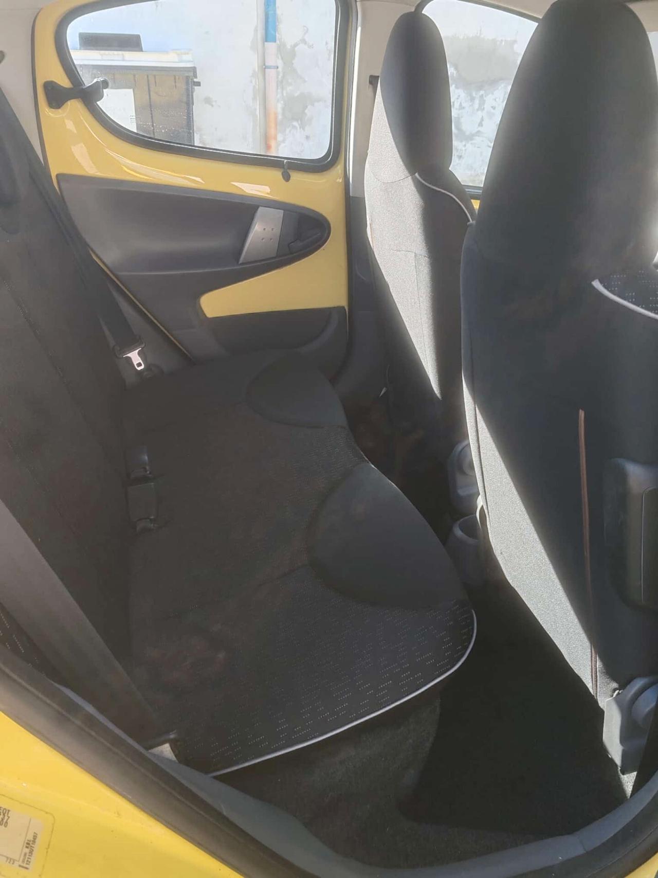 Peugeot 107 1.0 68CV 5p. Plaisir 2Tronic