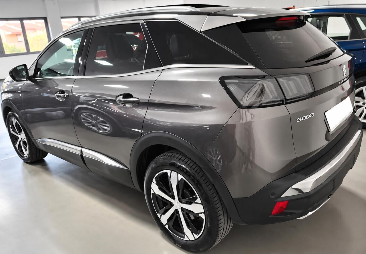 Peugeot 3008 130cv EAT8 GT Pack tetto panoramico
