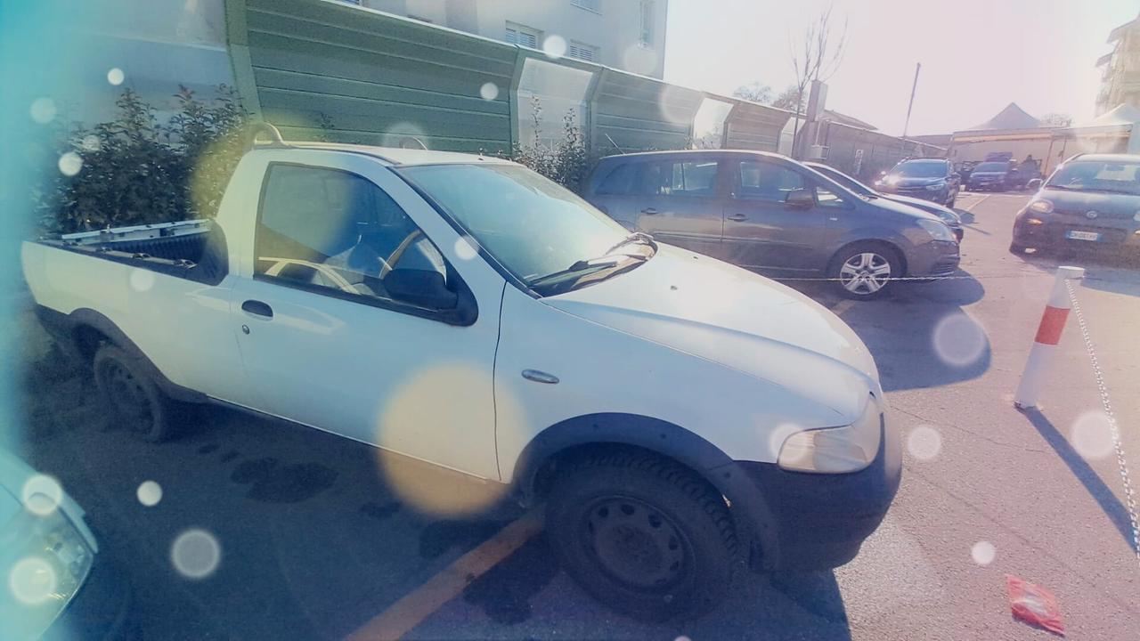 Fiat Strada 1.9 diesel Pick-up