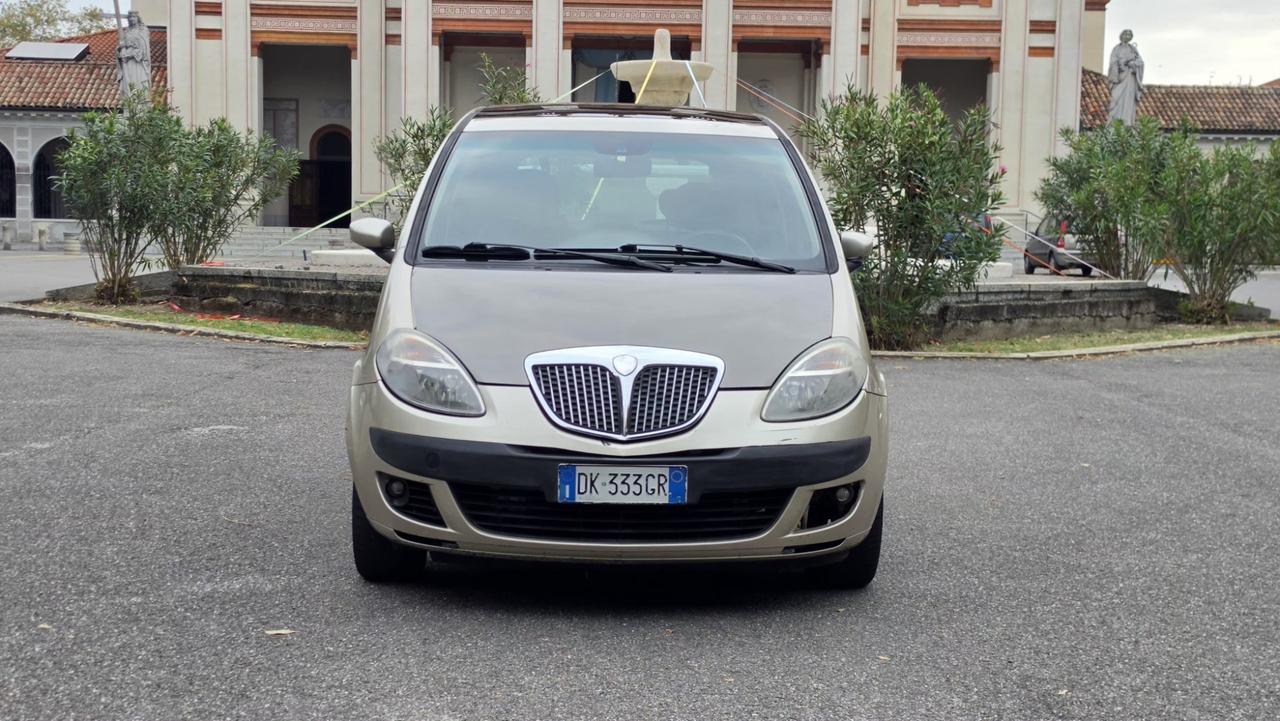 Lancia MUSA 1.4BENZINA 2007