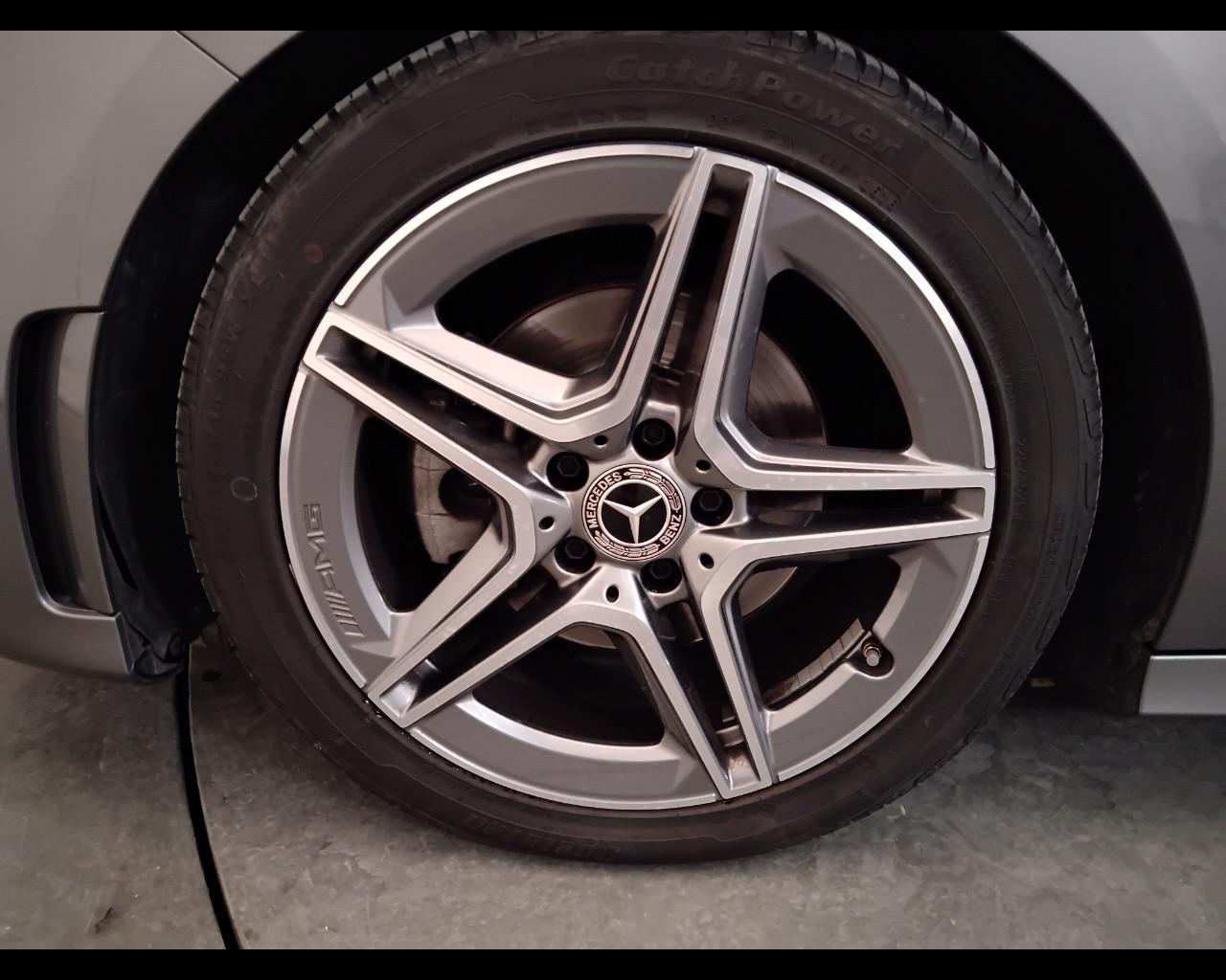 Mercedes-Benz Classe A - W177 2018 - A 200 d Premium 4matic auto