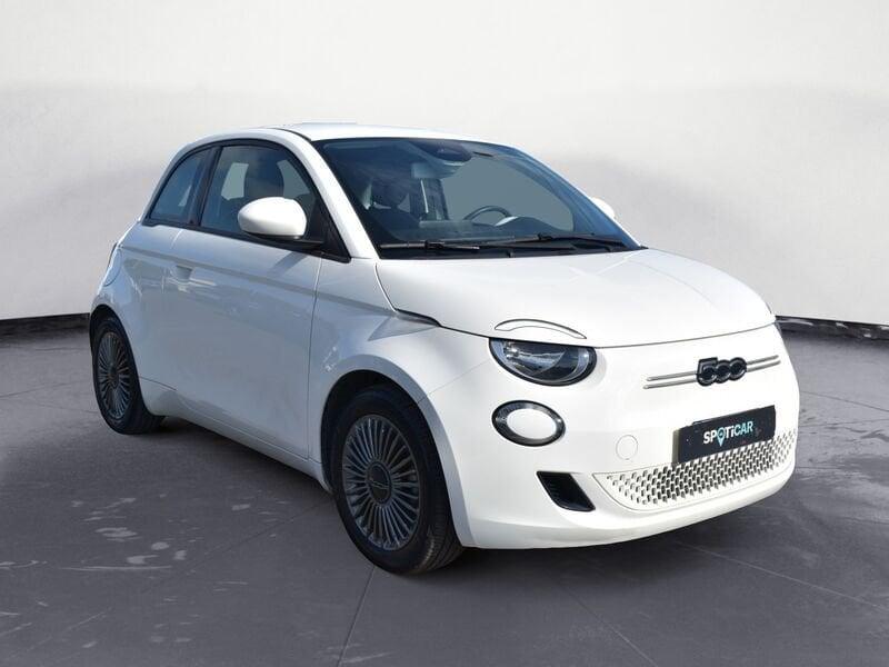 FIAT 500 500e Berlina 42 kWh Icon