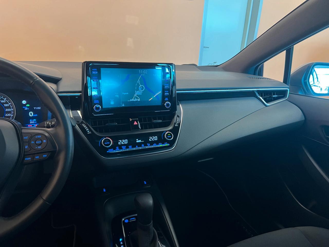 Toyota Corolla 1.8 Hybrid Business