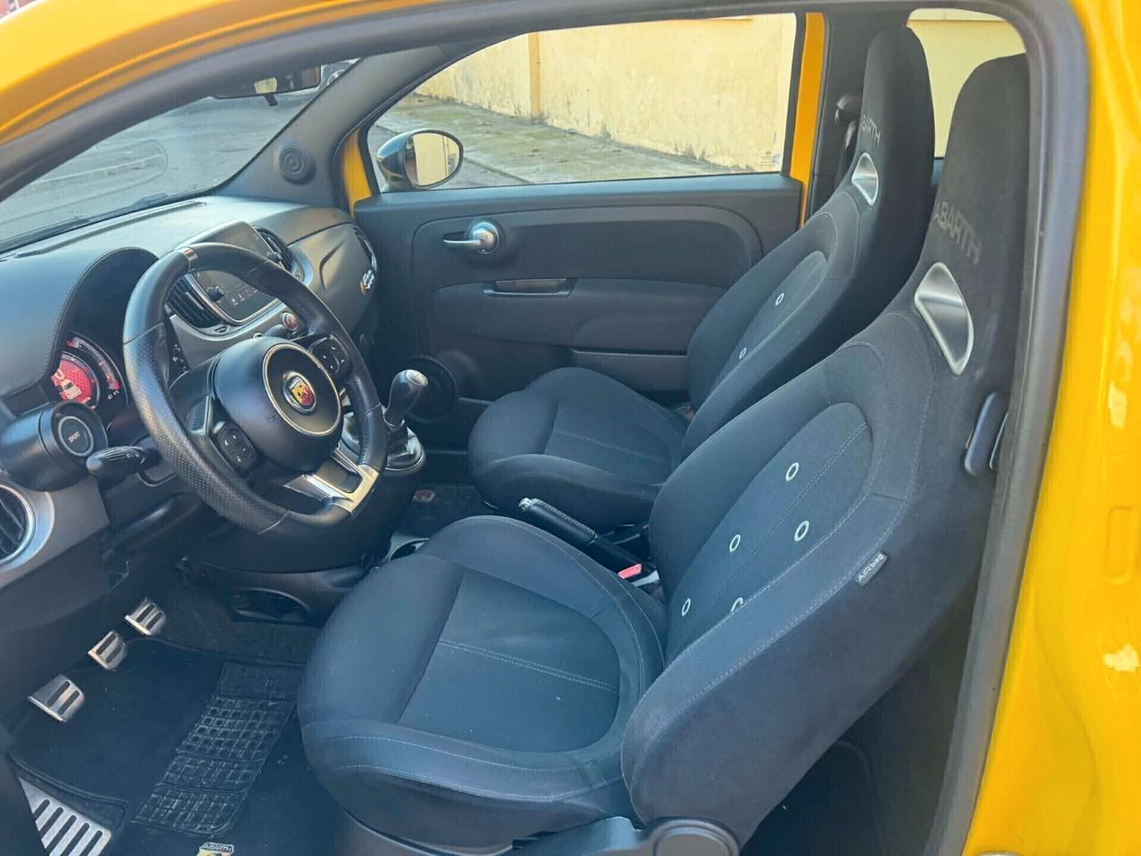 Abarth 595 1.4 Turbo T-Jet Anno 2018