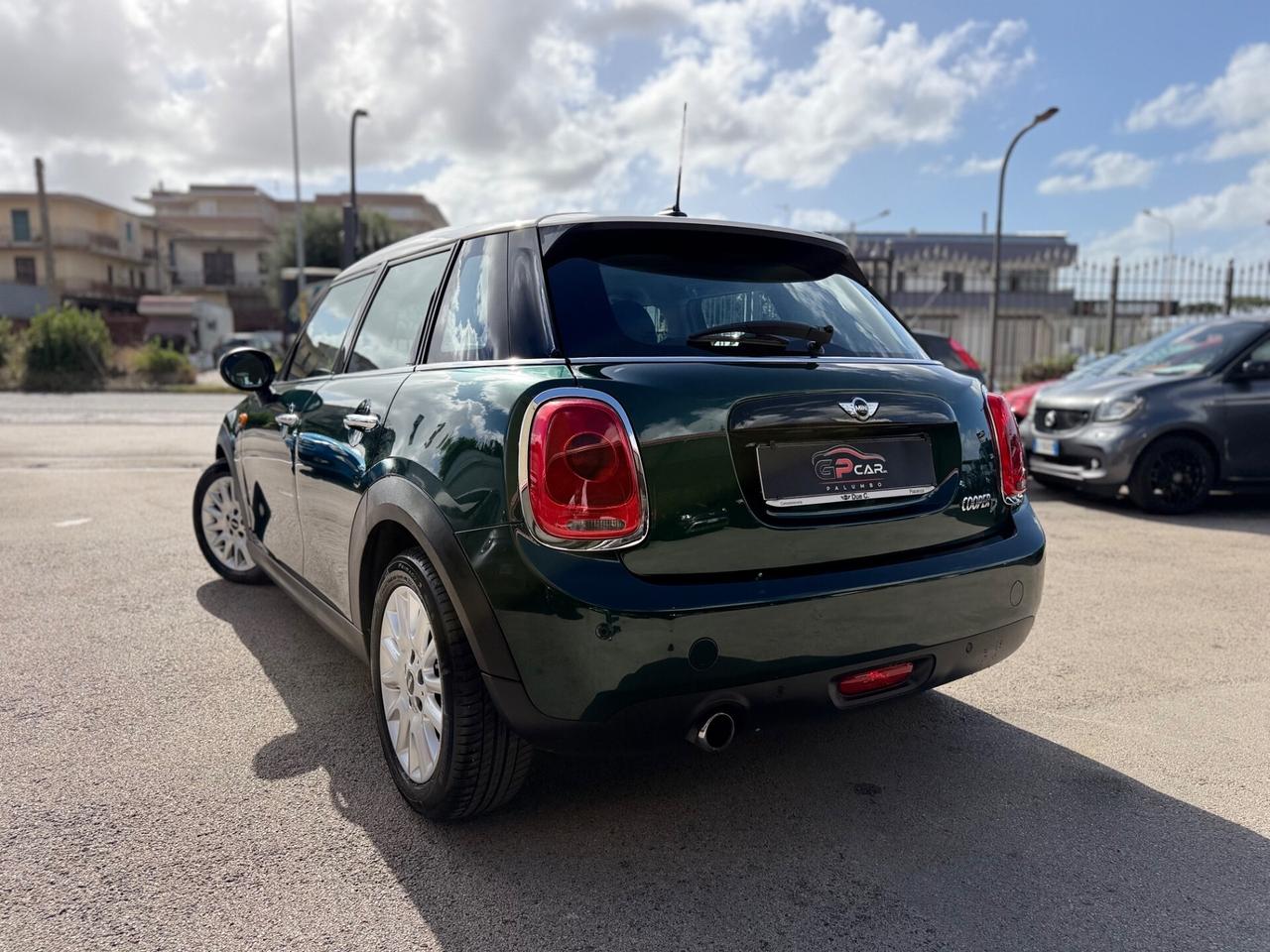 Mini 1.5 Cooper D 5 porte CAMBIO AUTOMATICO