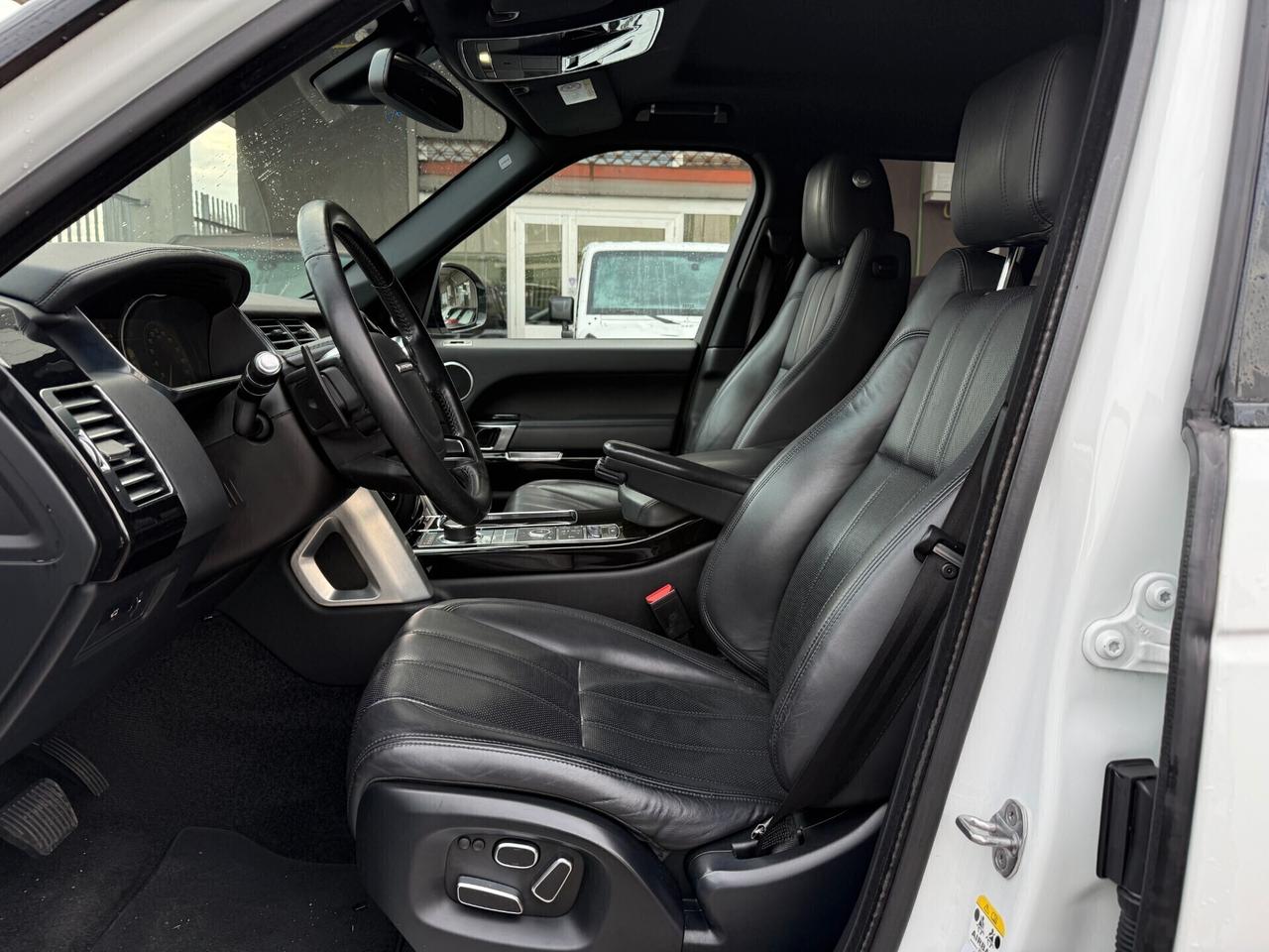 Land Rover Range Rover Vogue auto 3.0 tdV6