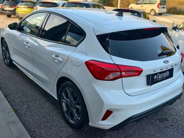 FORD Focus 1.0 EcoBoost Hybrid 125 CV 5p. ST-Line