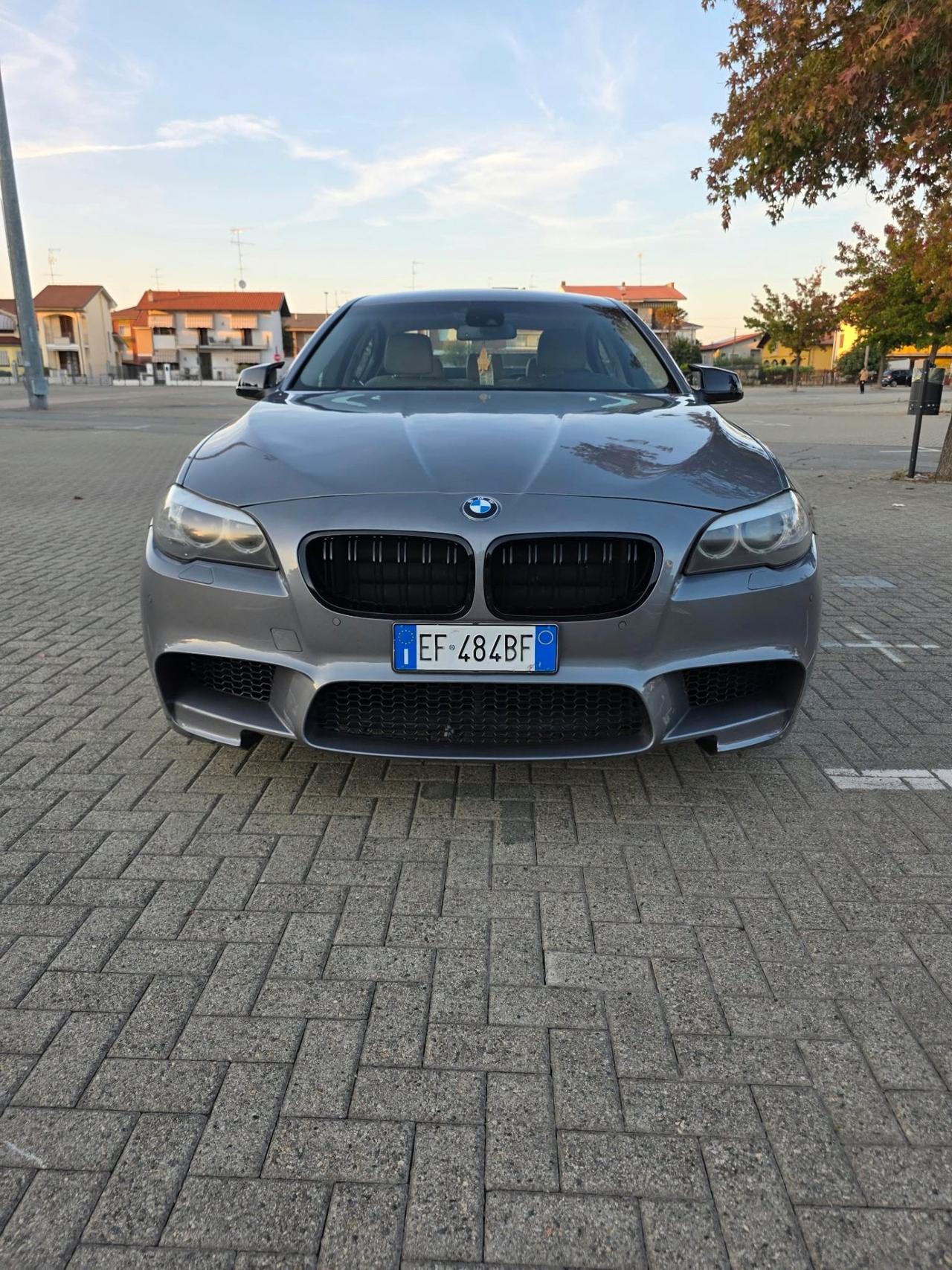 BMW 520d Pack M5