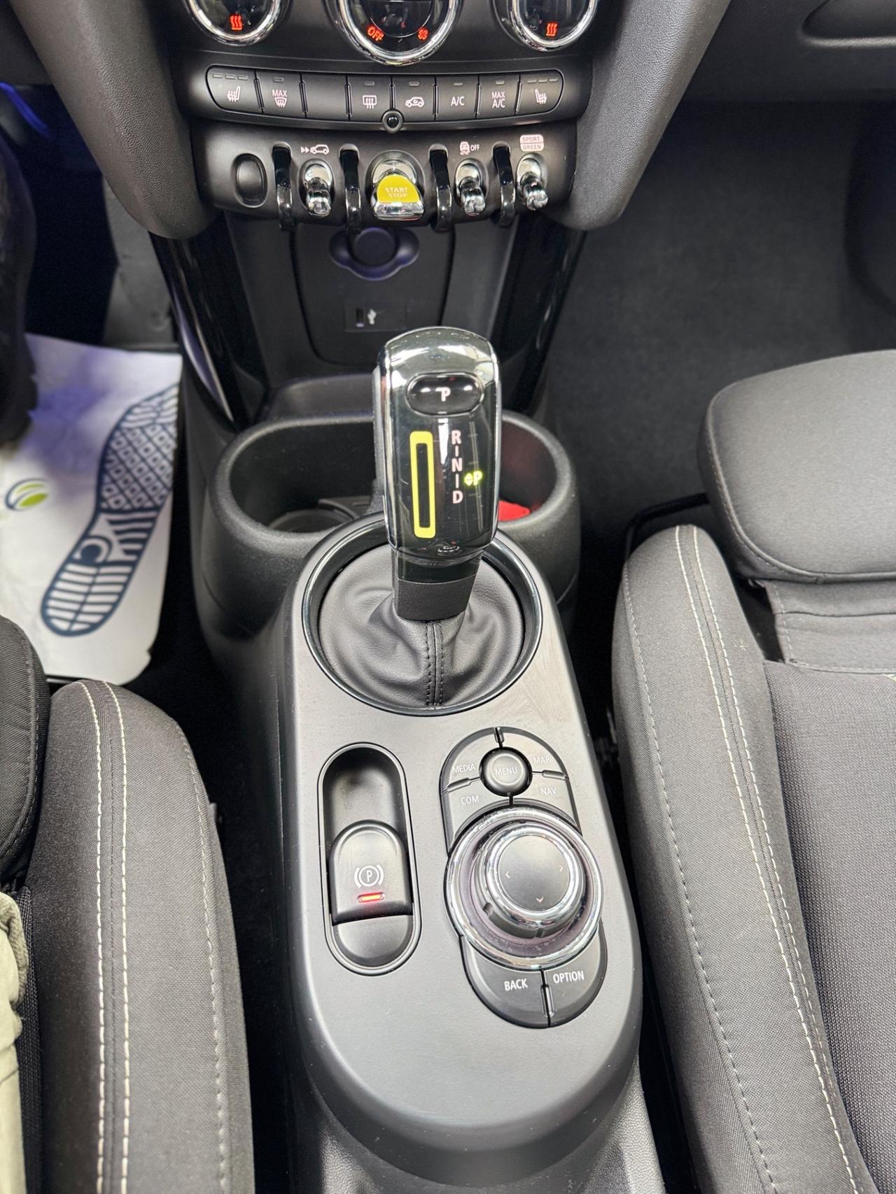 Mini Full Electric Cooper SE Camden Edition
