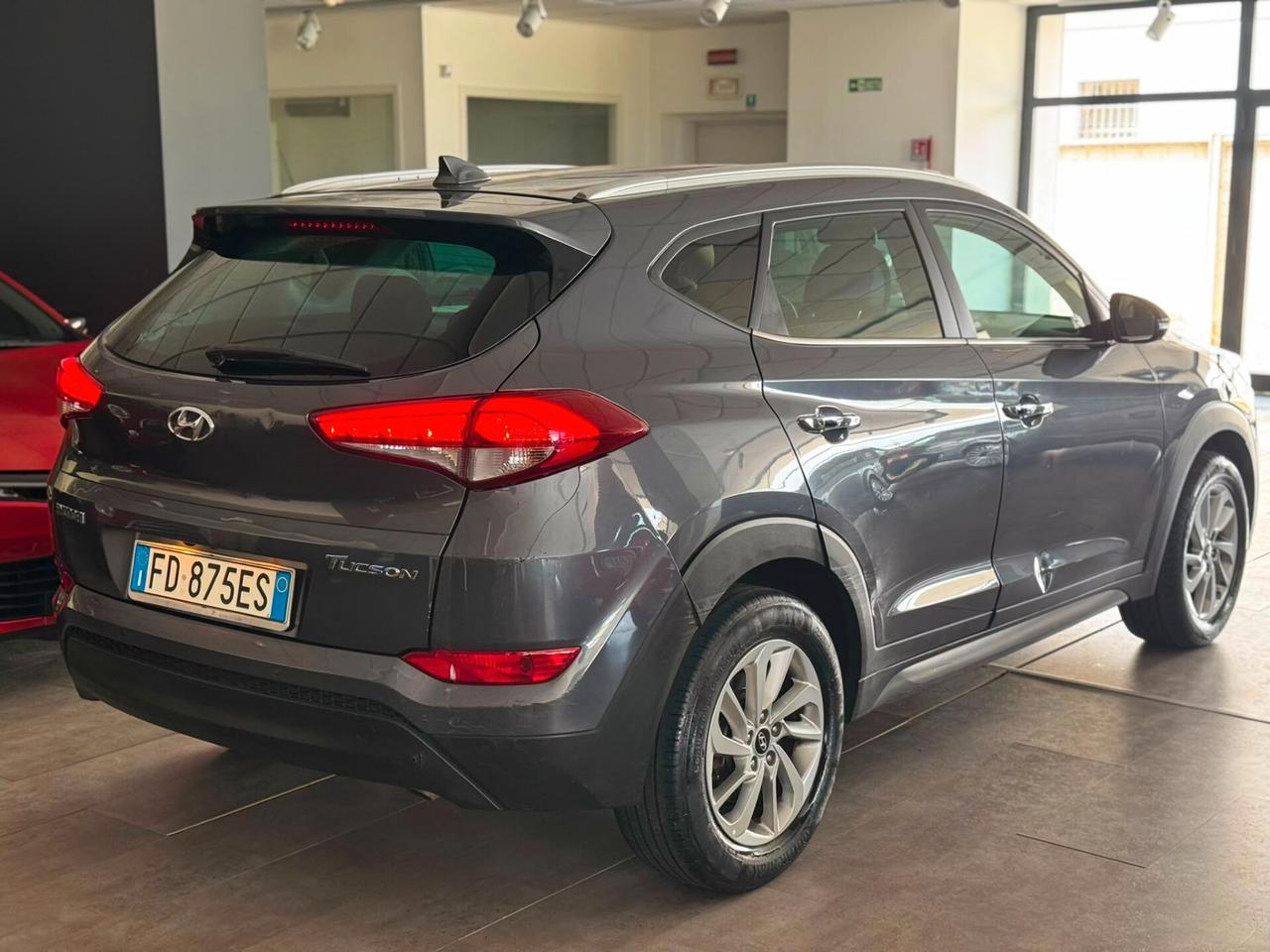 Hyundai Tucson 1.7 CRDi XPossible ***per commercianti***