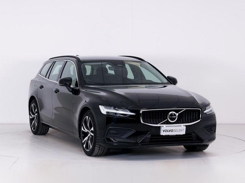 Volvo V60 B3 (bz) 163CV AUT CORE **AUTOCARRO N1**