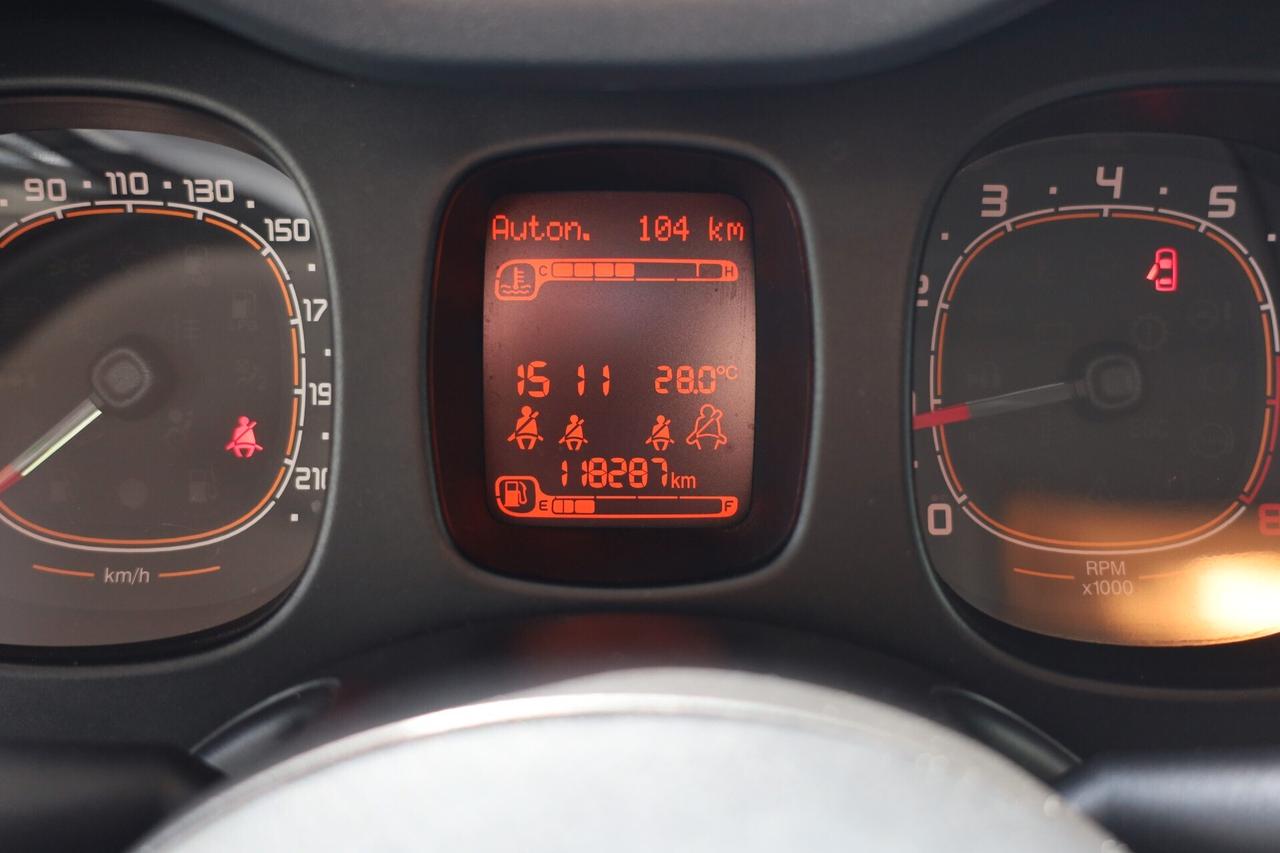 FIAT PANDA 1.2 EASY neopatentati